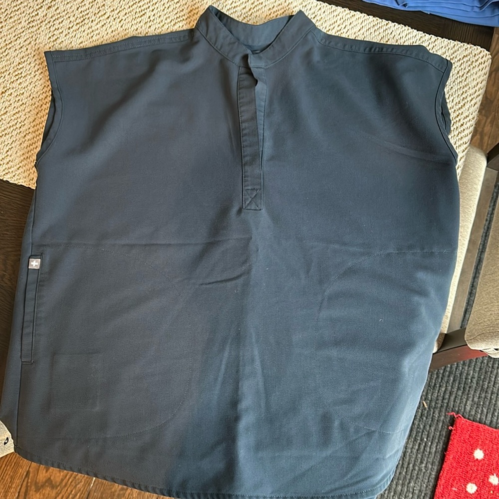 Figs Scrub Top Size Small